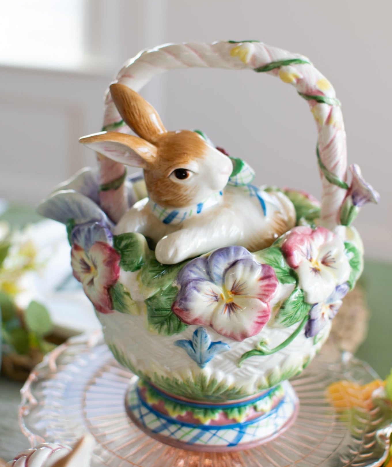 Easter Tablescape Feature