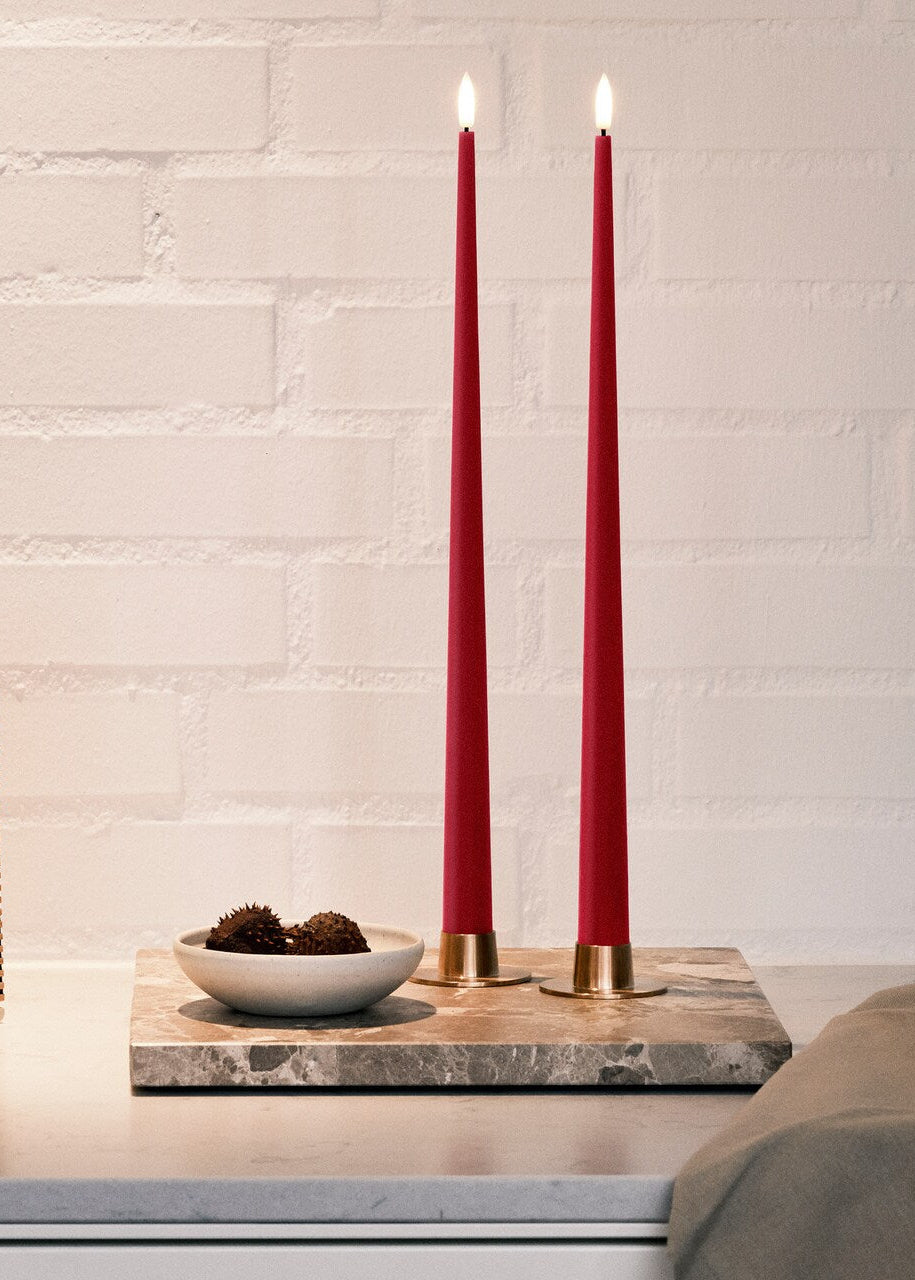 LED Ester & Erik Taper Candles - Winterberry