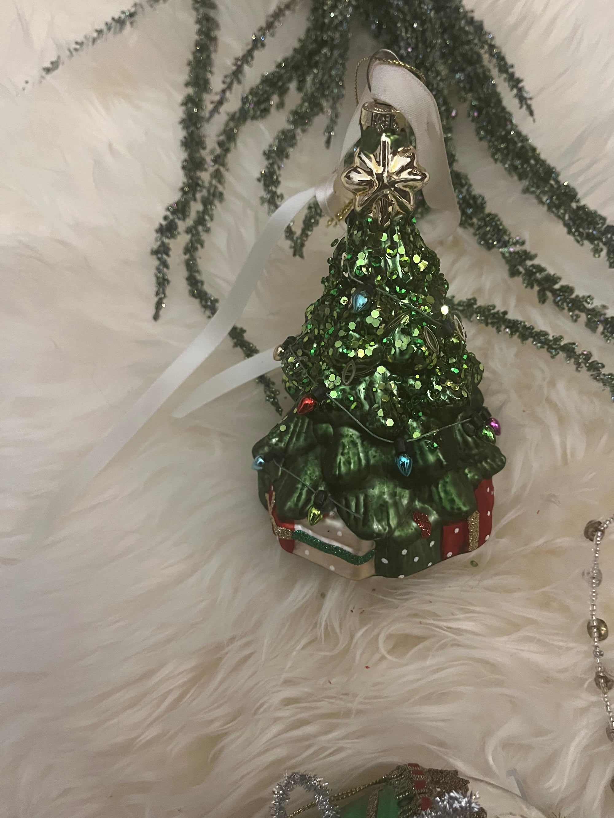 Vintage Style Christmas Tree Ornament