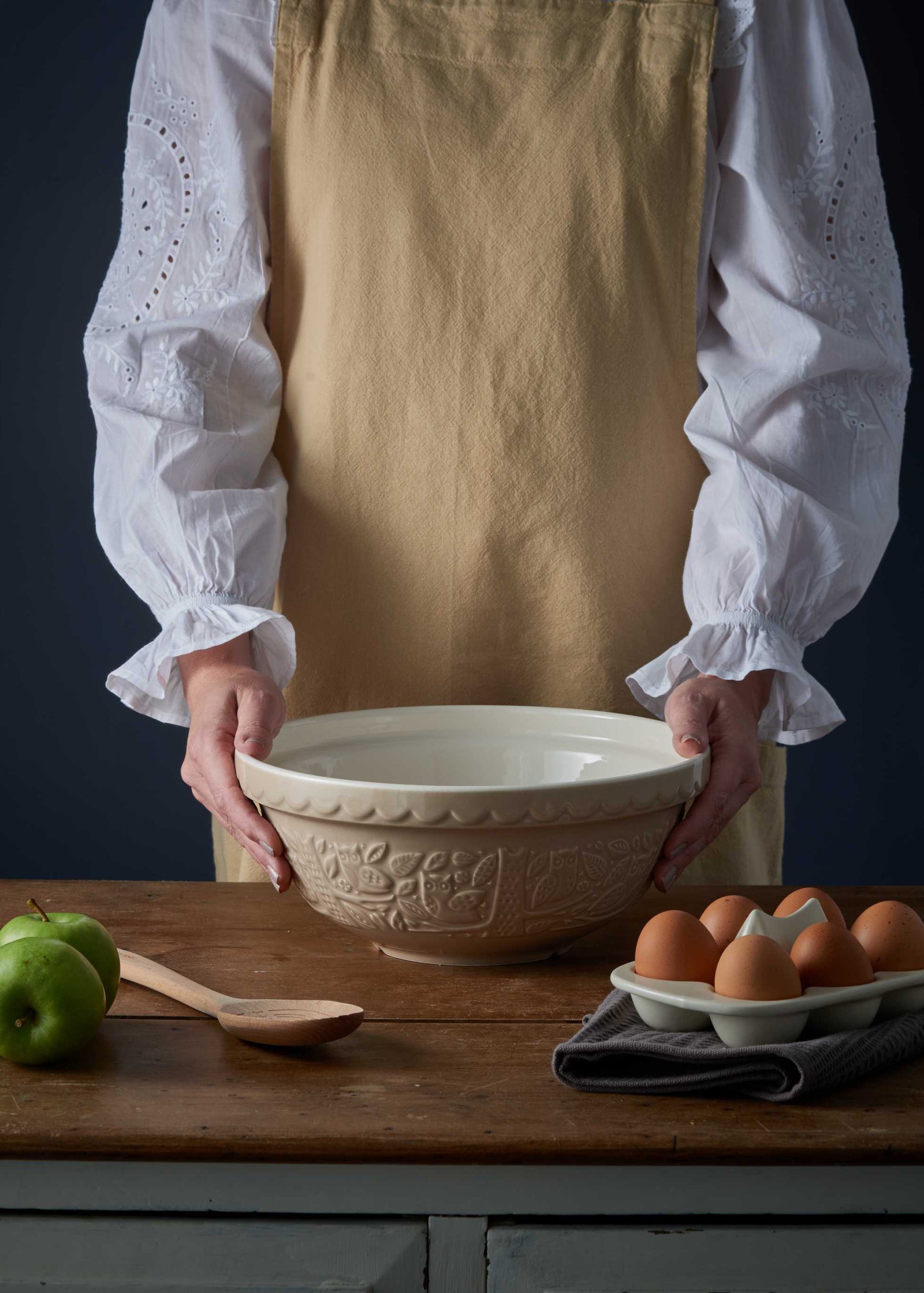 Mason Cash 'In the Forest' - Stone Owl (26cm)