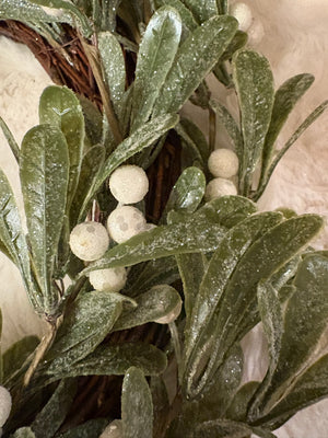 Snow-Kissed Mistletoe Wreath