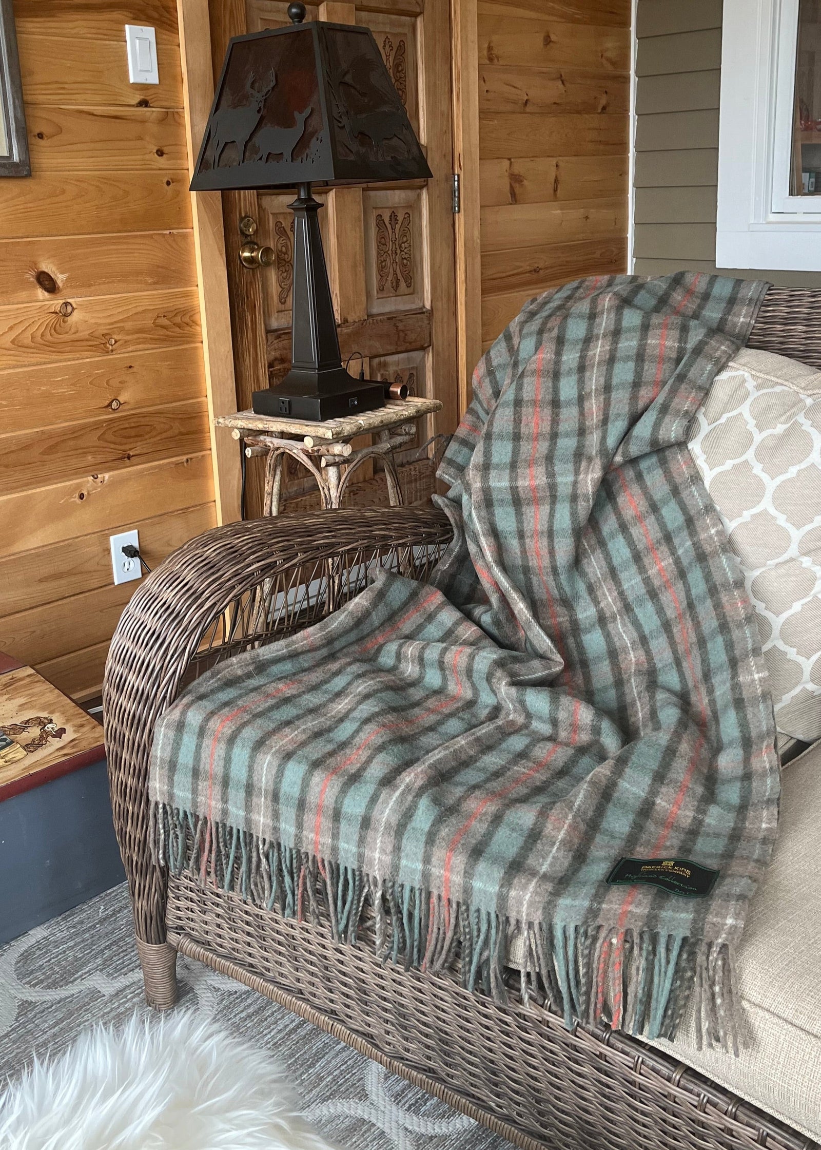 Fraser Hunting Ancient - Merino Wool Tartan Blanket