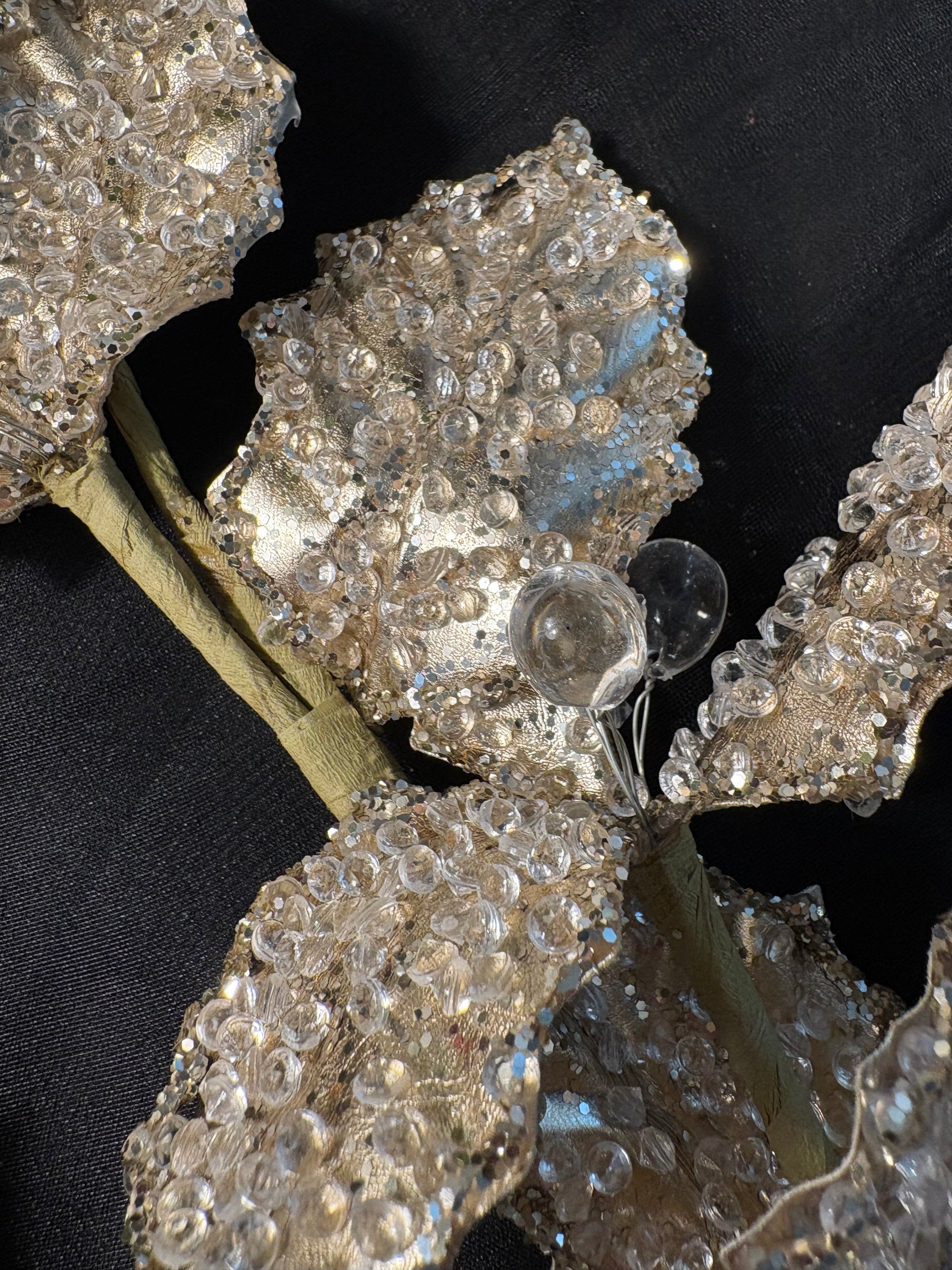 Frosted Hollylight Spray.