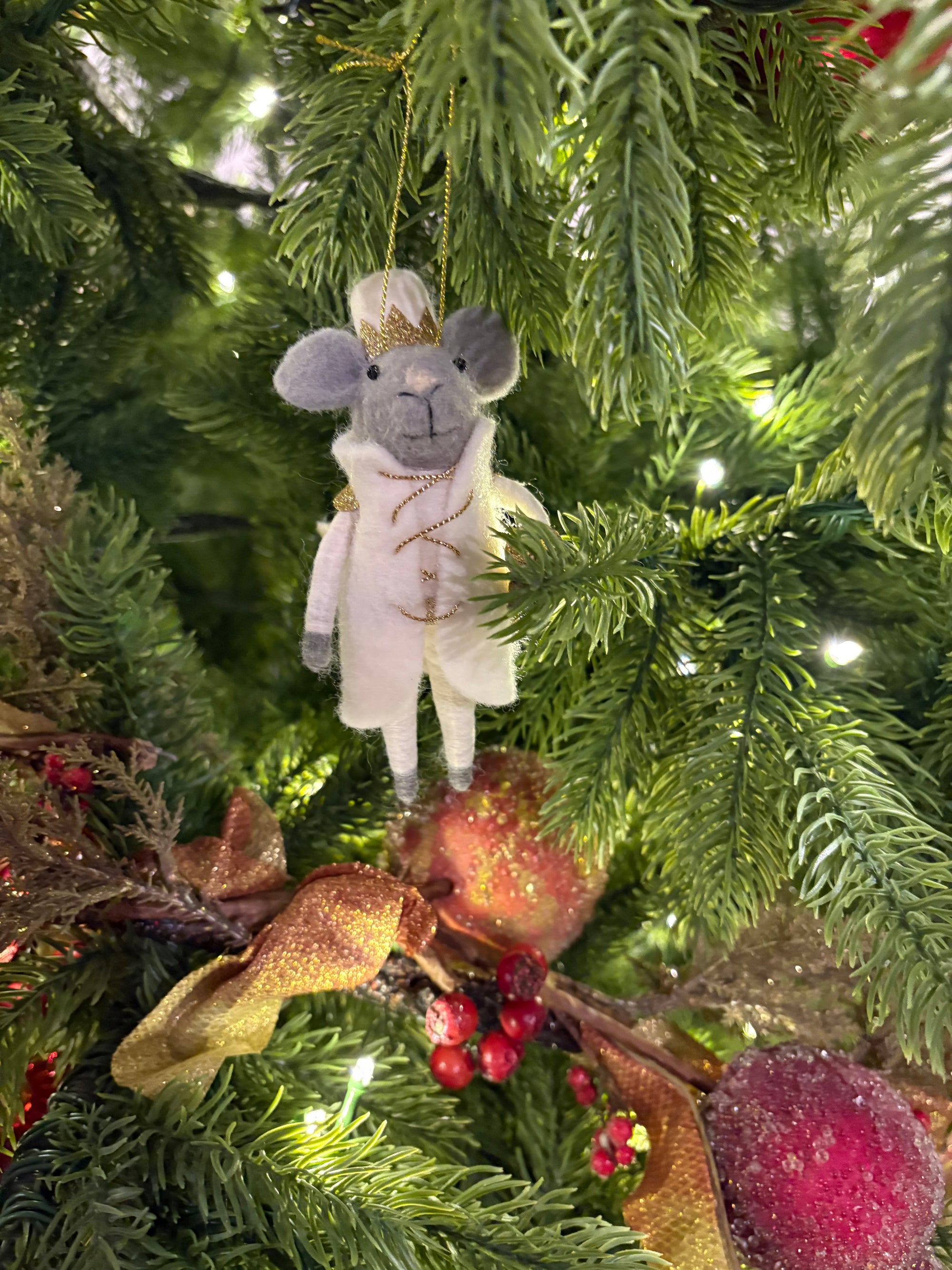 Noble Mouse Prince Ornament