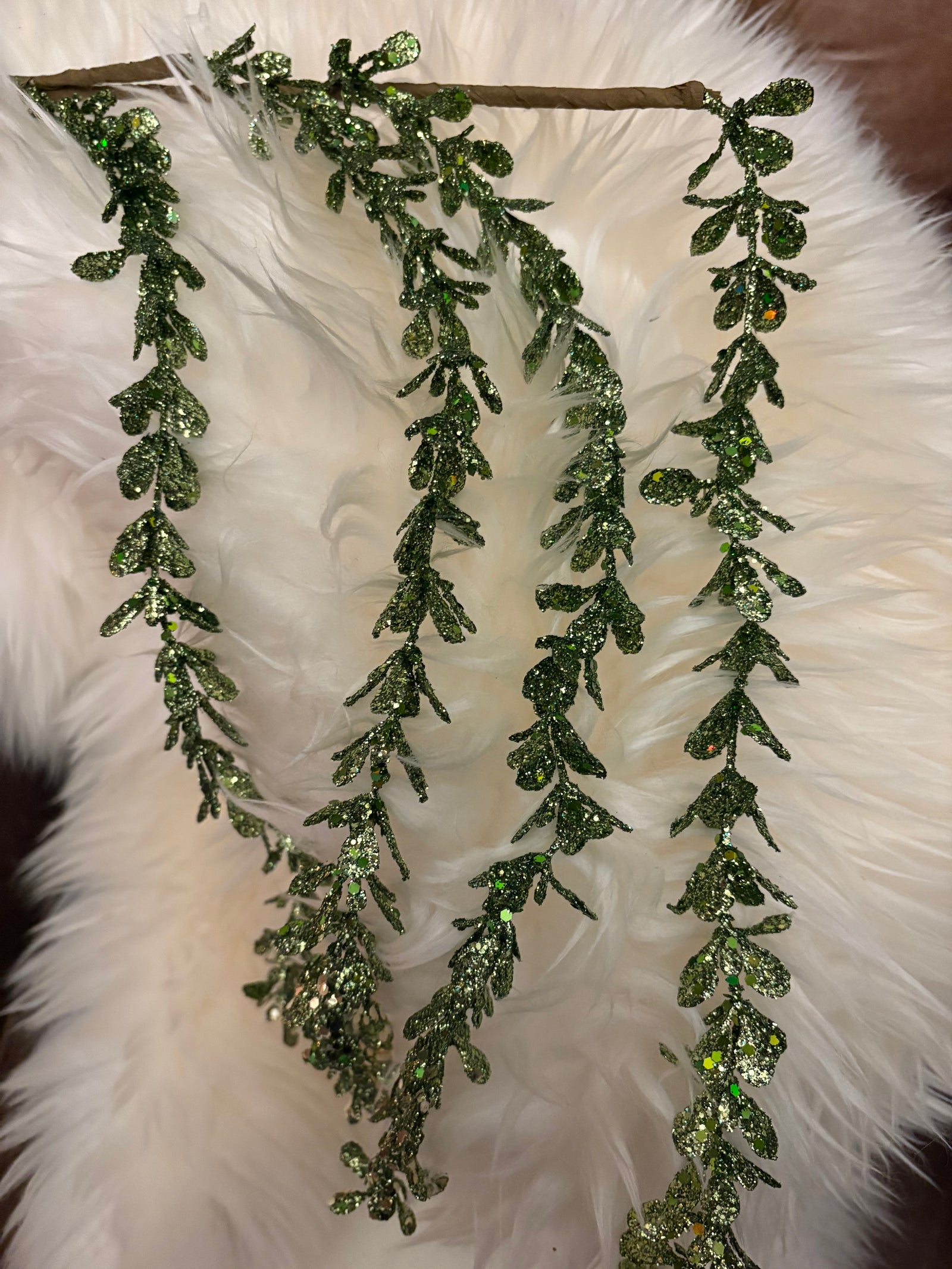 Glittered Mini Leaf Holiday Spray