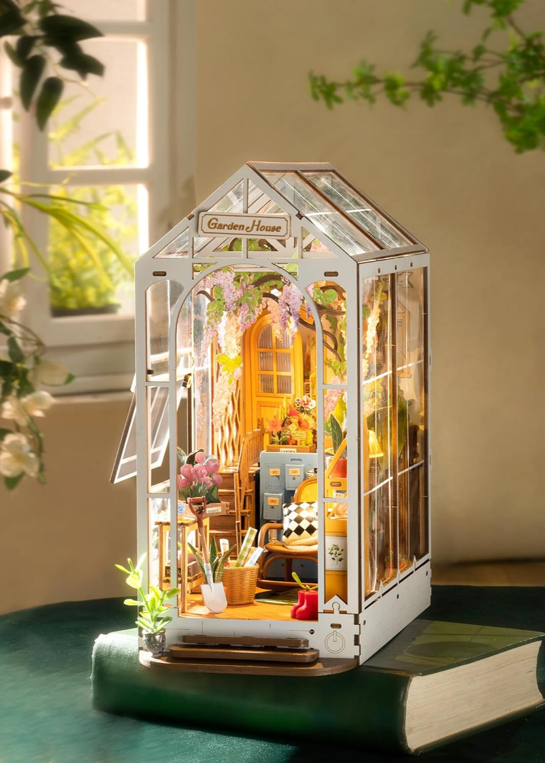 Book Nook - Garden House