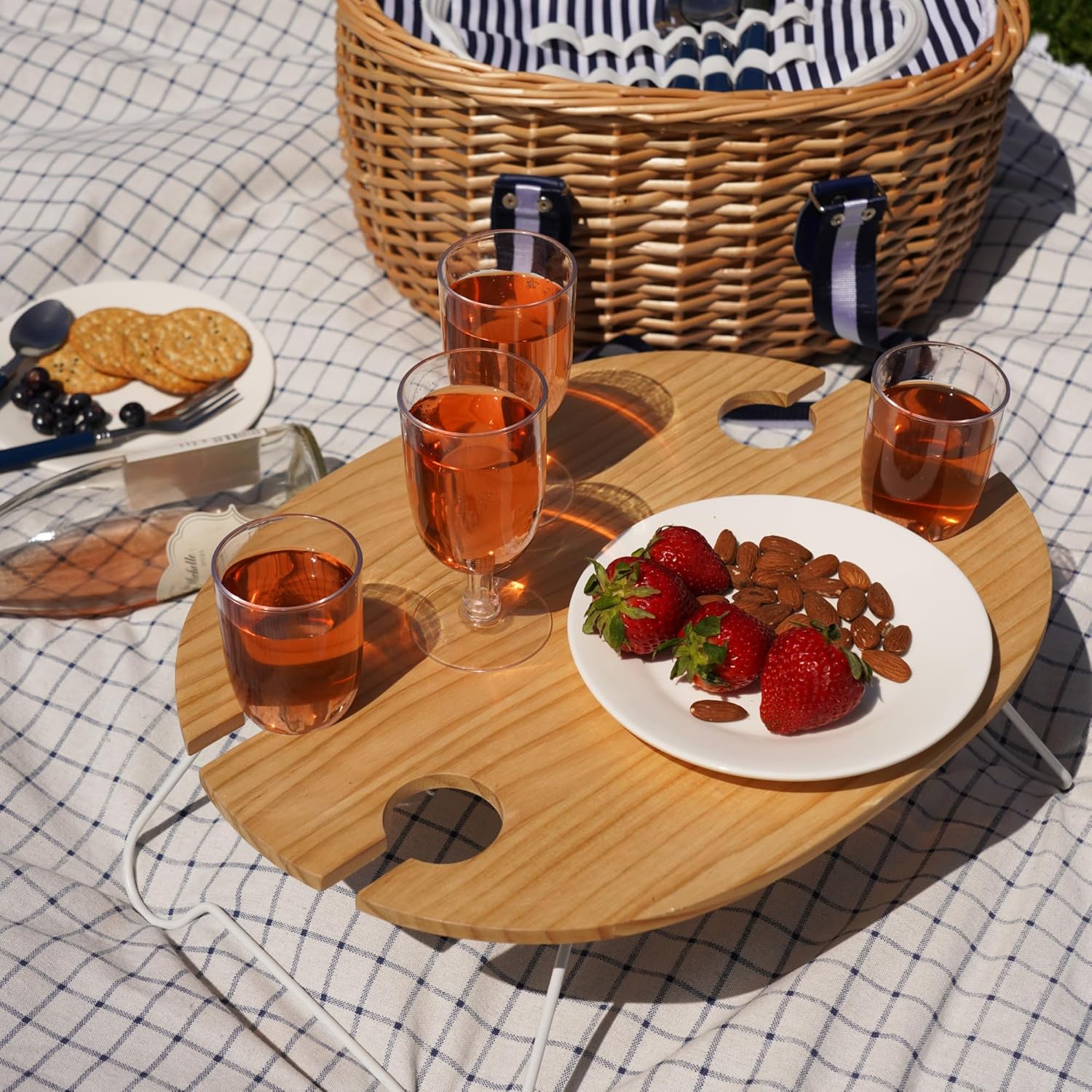Willow Picnic Basket