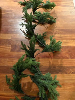 10' Fresh Touch Spruce Garland