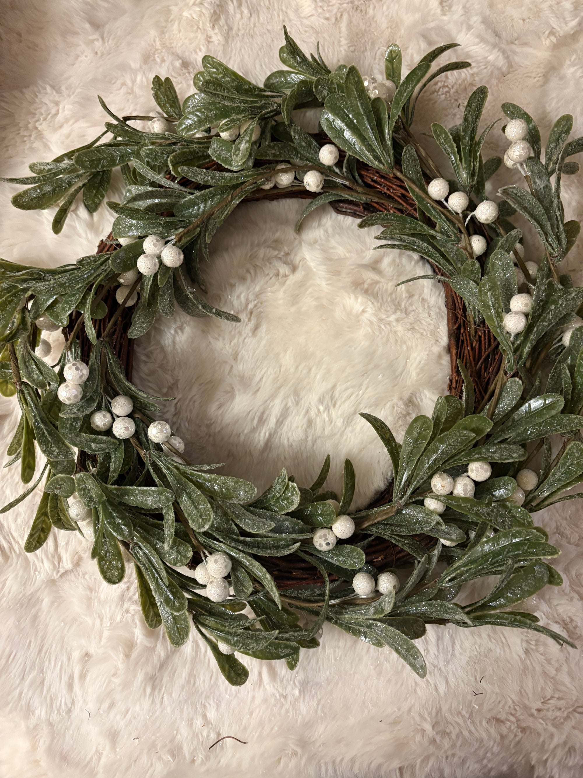 Snow-Kissed Mistletoe Wreath