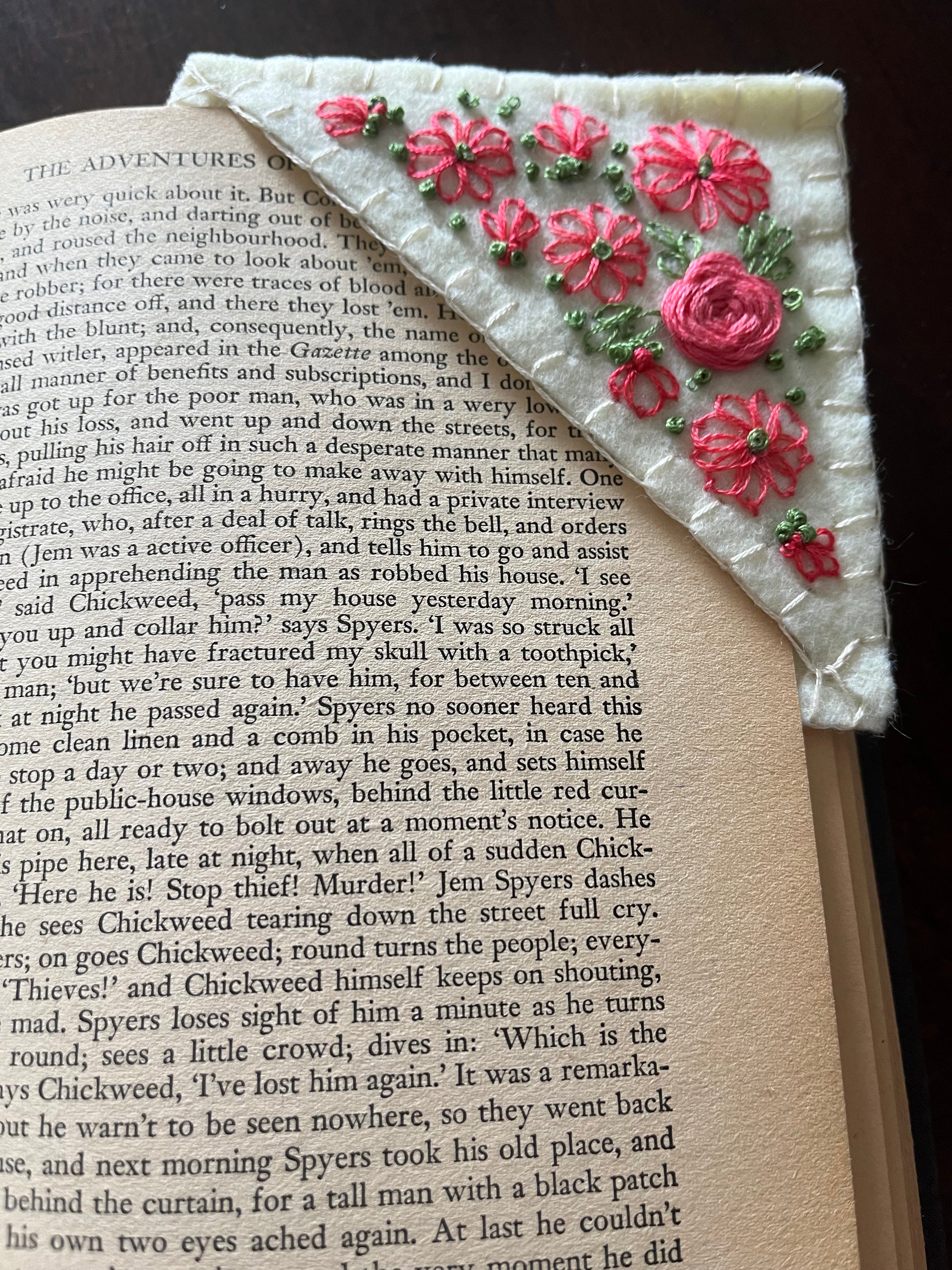 Embroidered Bookmark - Country Flowers