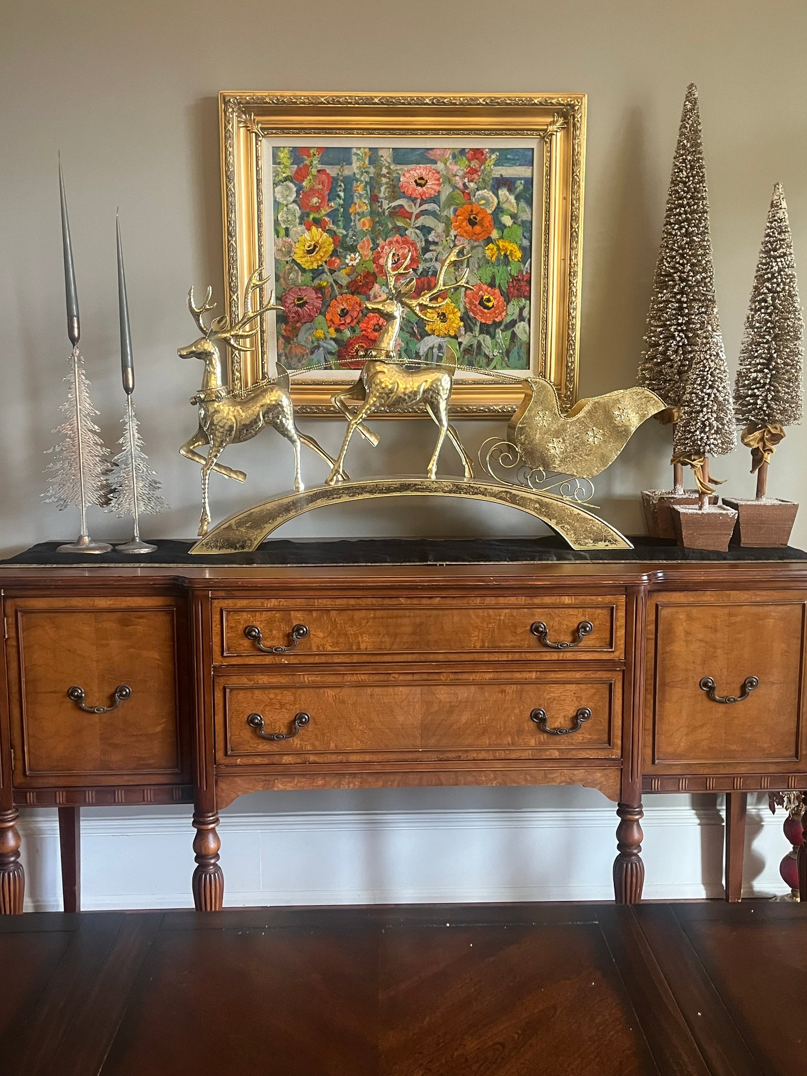 Santa's Sleigh Centrepiece