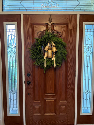 Fresh Touch Wreath with Gold Manor Bells