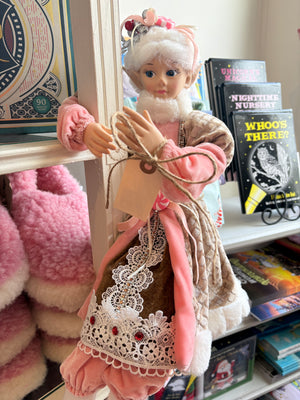 Evangeline, the Winter Elf