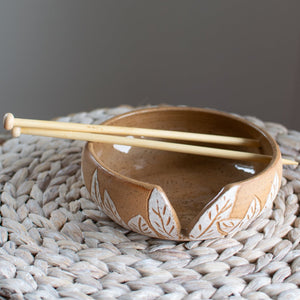 Yarn Bowl - Carved Leaves