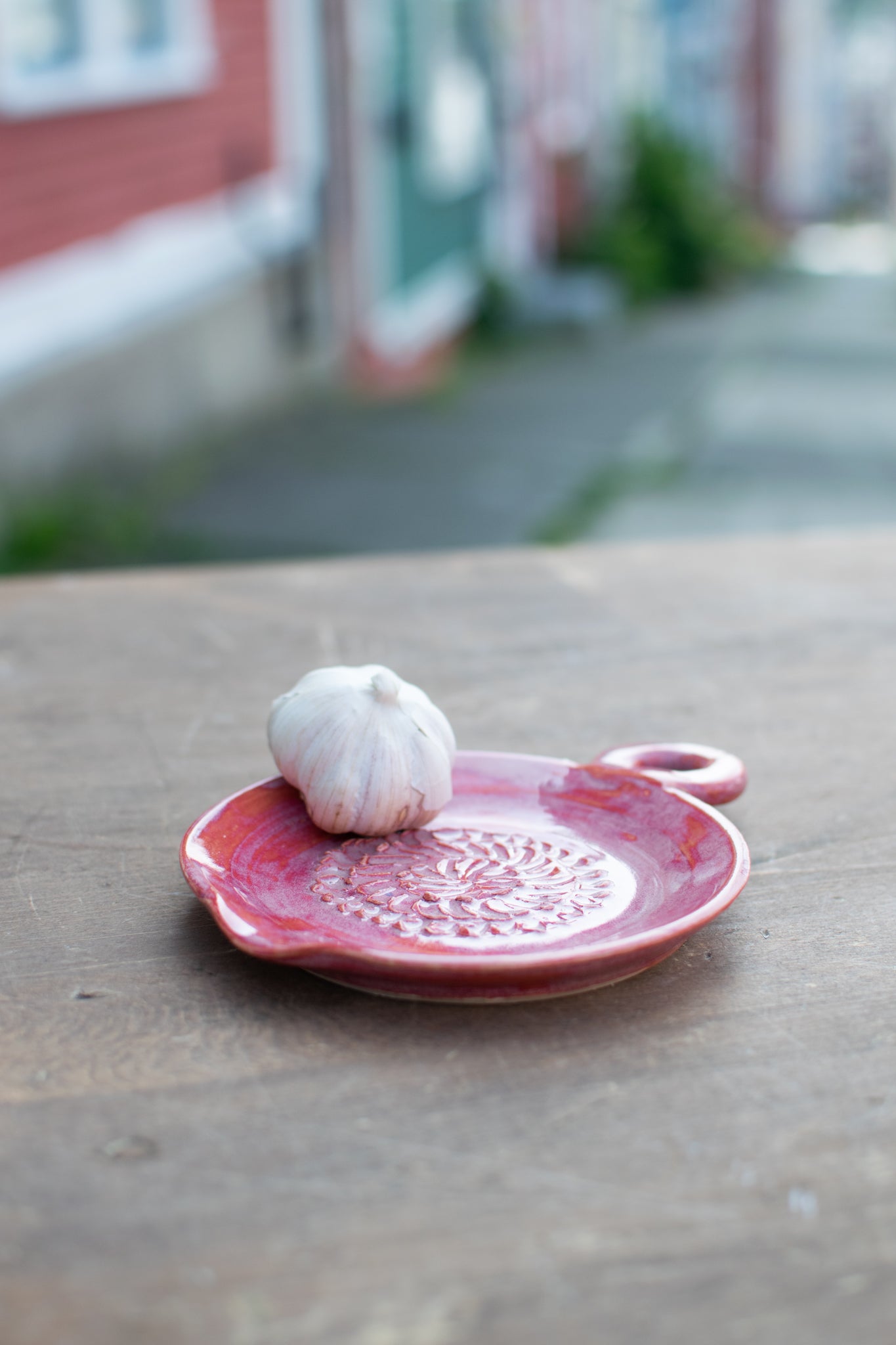 Garlic Plate- Handled