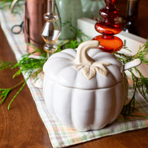 Elderberry Table Runner