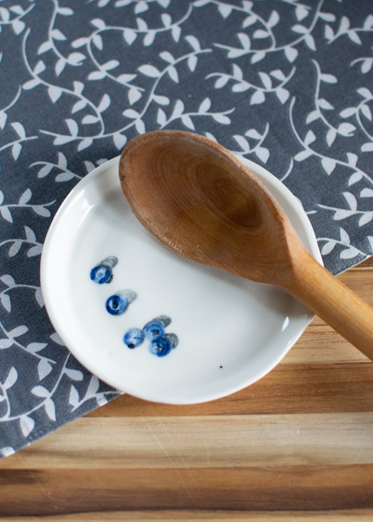 Blueberry Trail Spoon Rest - Handcrafted Pottery