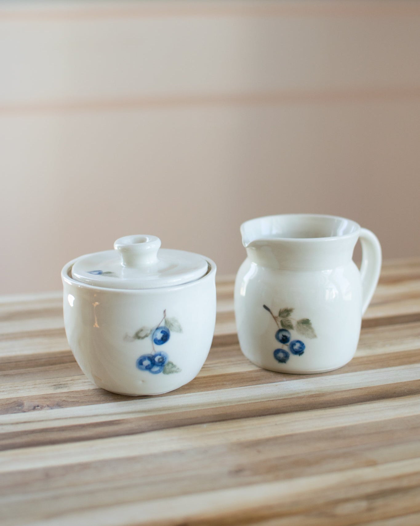 Blueberry Meadow Cream & Sugar Set