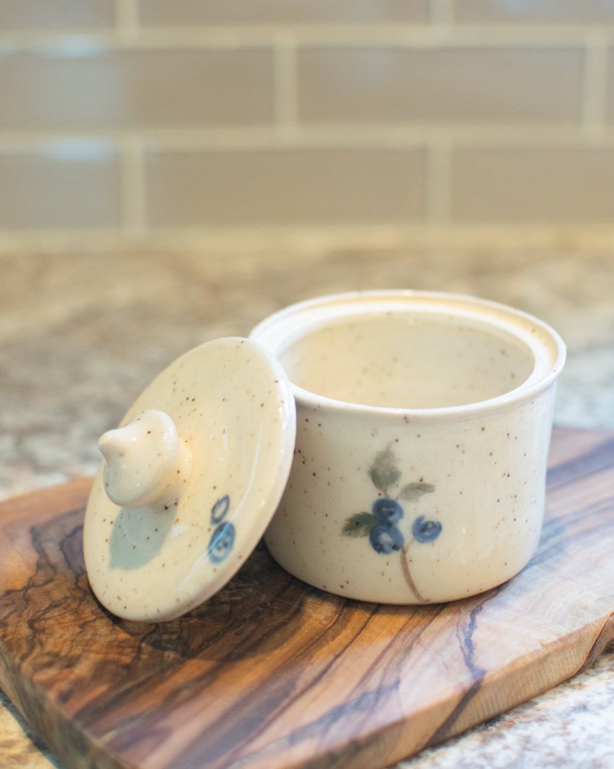 Wildberry Thicket Preserve Pot