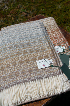 British Lambswool Blanket - Diamond Ombre (Natural)