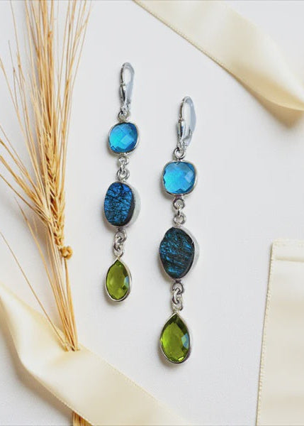 Triffie Earrings