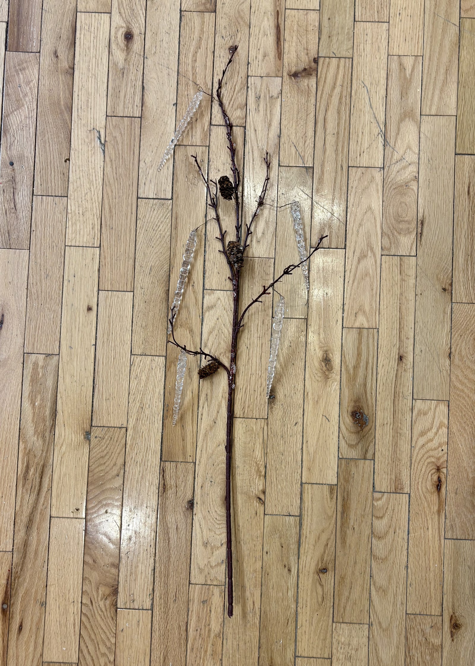 Icicles and Cones Spray