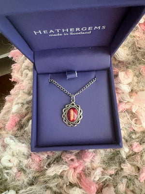 Heathergems Celtic Oval Pendant