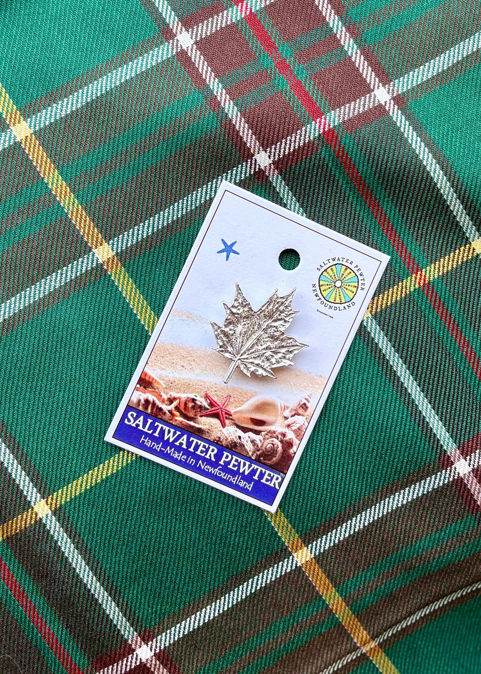 Maple Leaf Lapel Pin