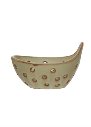 Stoneware Berry Bowl