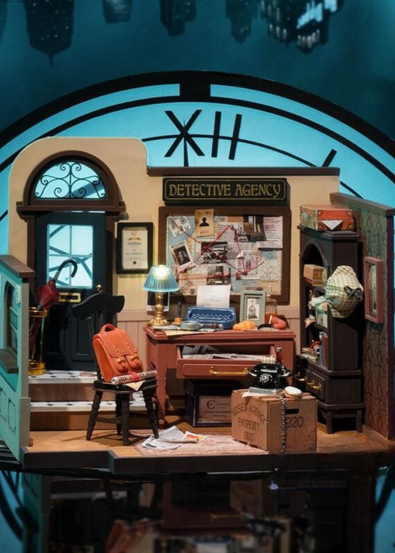 Miniature House - Mose's Detective Agency