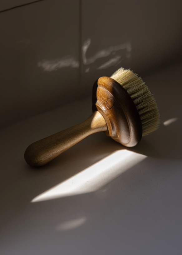 Dish Soap Scrub Brush