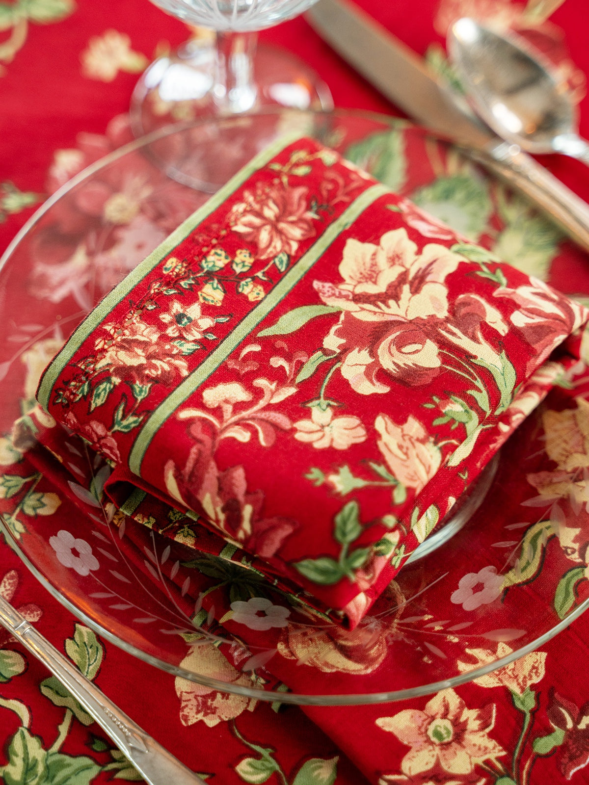 April Cornell Milene Luncheon Napkins - Red