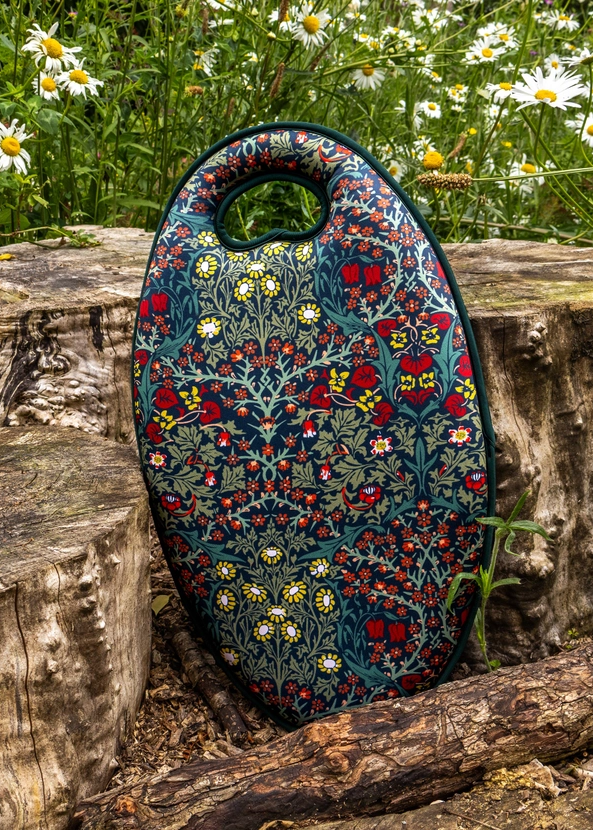 Orange Grove Garden Kneeler - Blackthorn