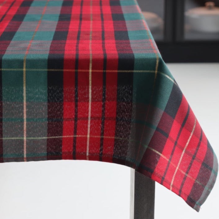Traditional Check Tablecloth (Forest Red/Green)