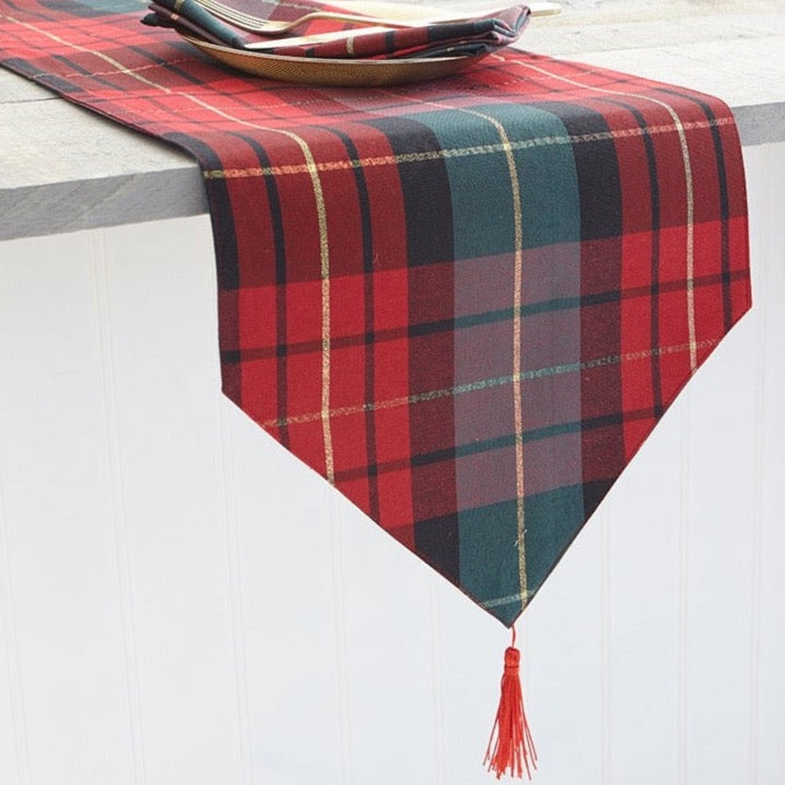 Traditional Check Table Runner