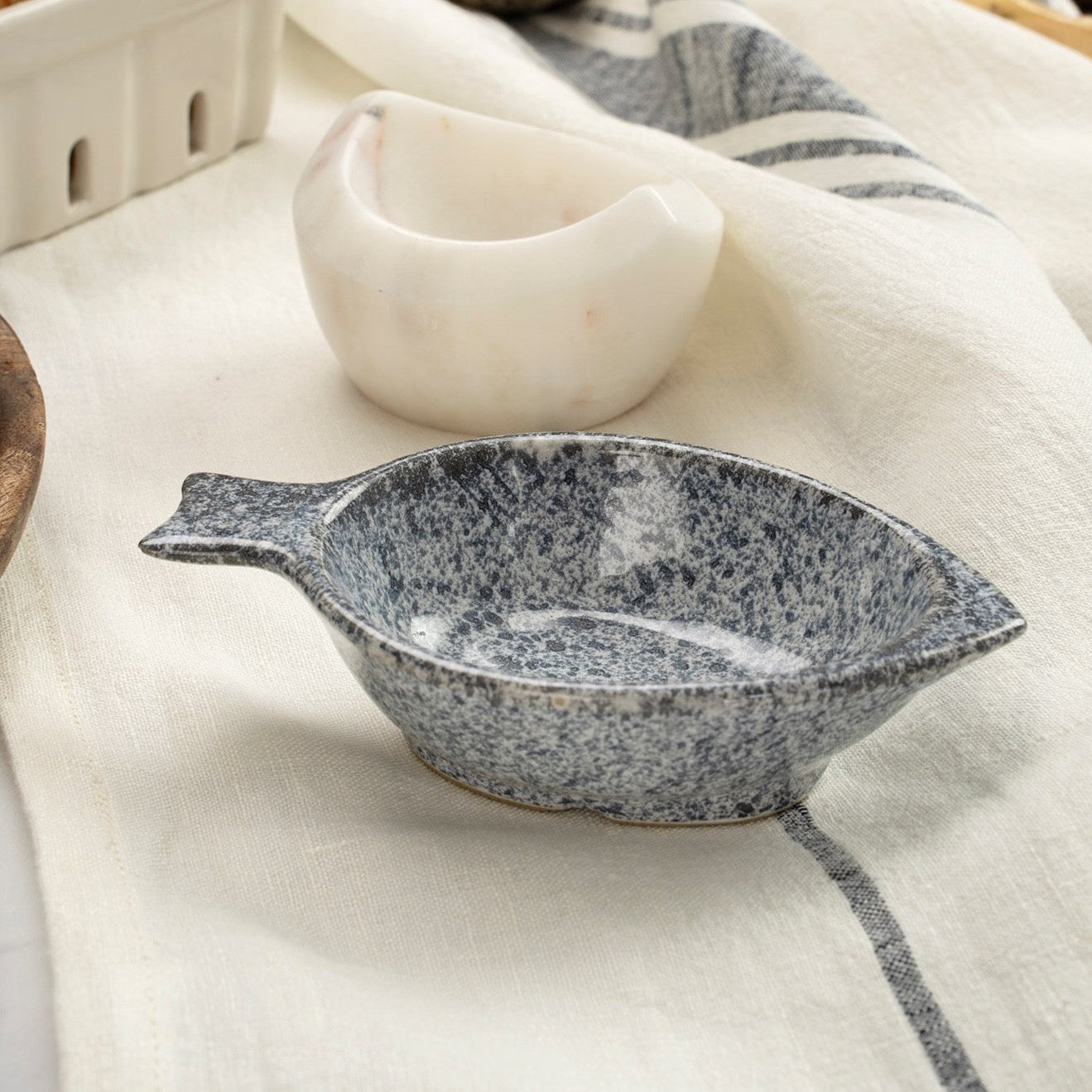 Petra Porcelain Fish Dish