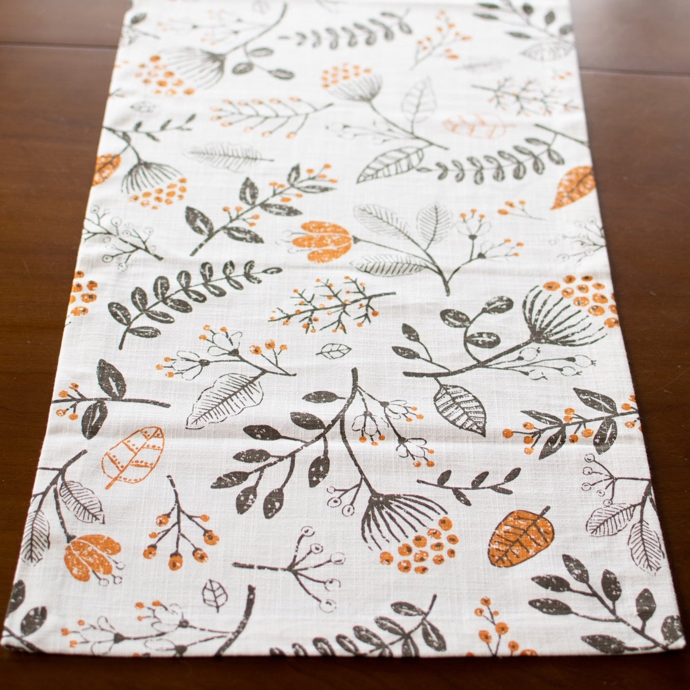 Autumn Berries Table Runner